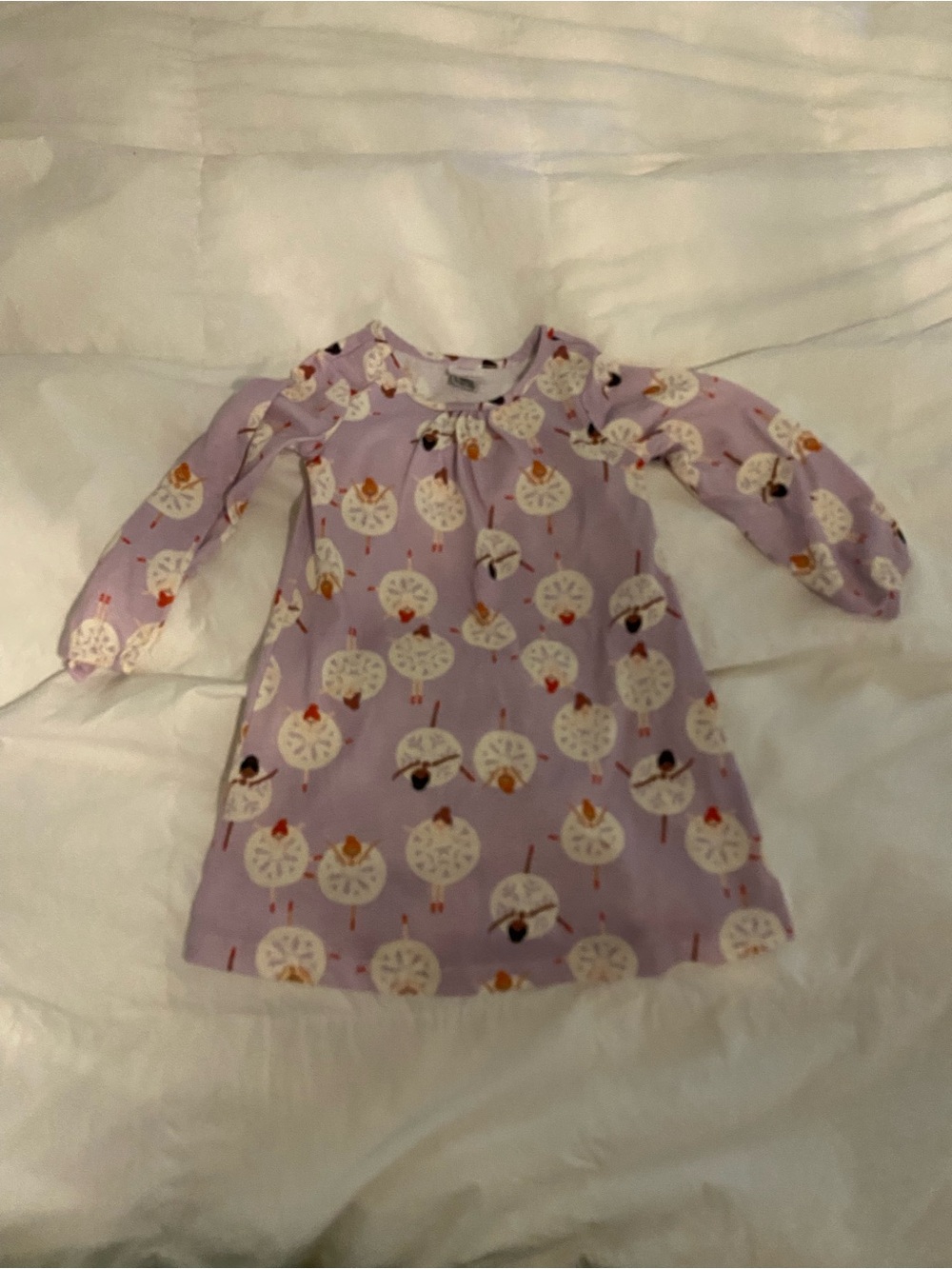 Hanna Andersson Lavender Ballet snowflake nightgown 4T